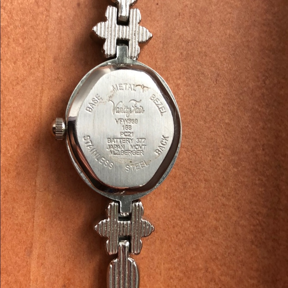 Small watch - Picture 4 of 5